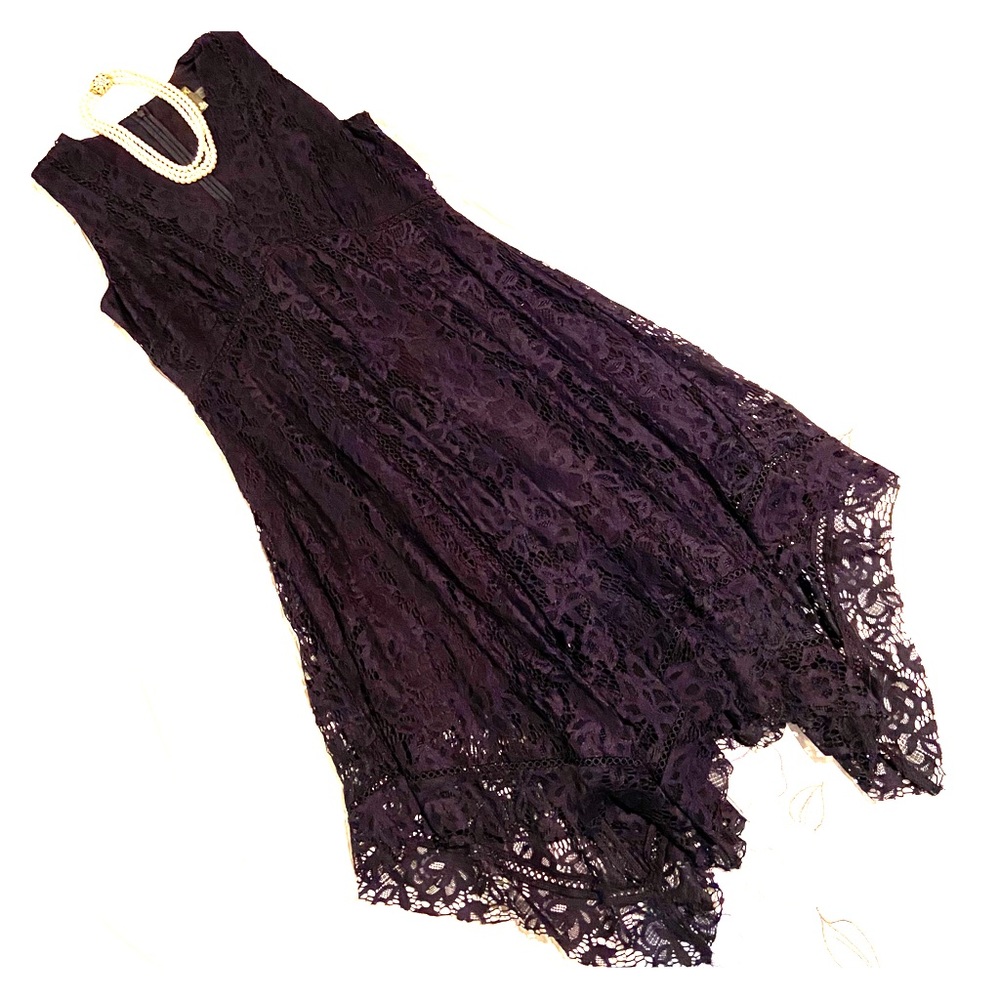 Taylor Navy Handkerchief hem lace midi dress